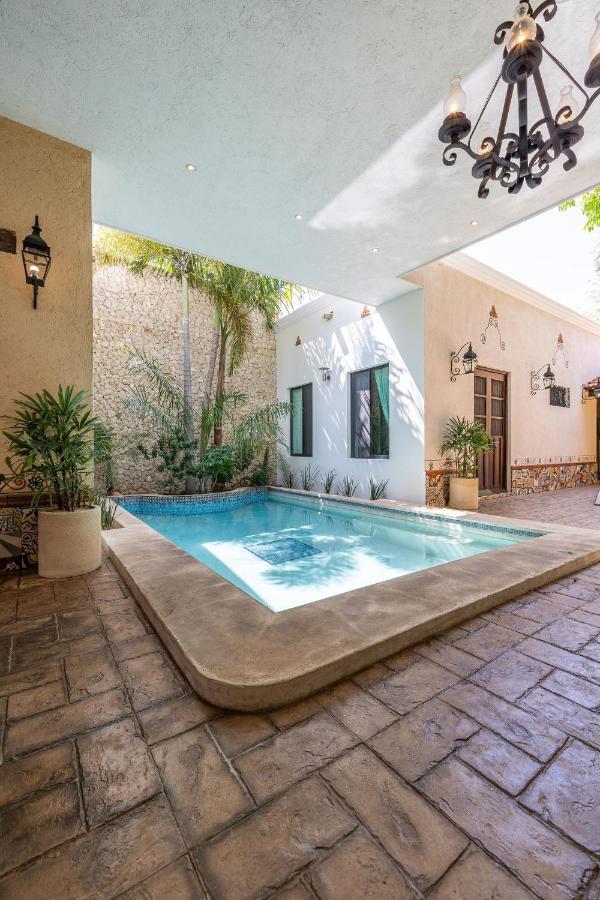 Casa Dos Lirios Hotel Boutique メリダ エクステリア 写真