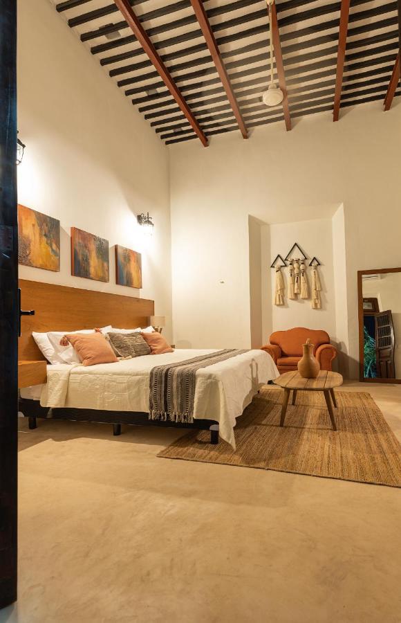 Casa Dos Lirios Hotel Boutique メリダ エクステリア 写真