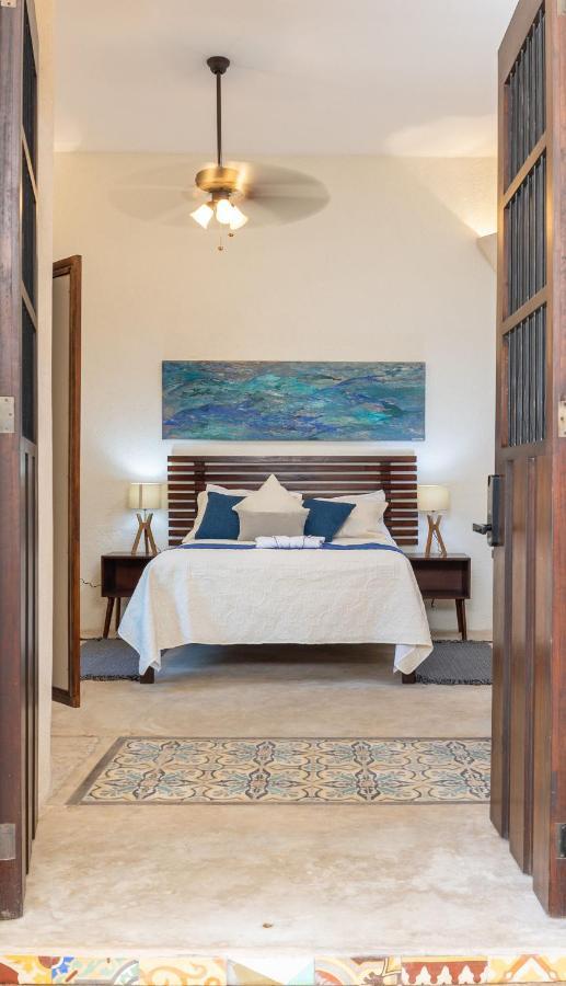 Casa Dos Lirios Hotel Boutique メリダ エクステリア 写真
